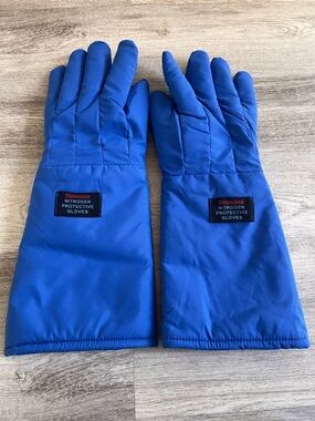 3M Thinsulate Insulated Nitrogen Protective Gloves  adult OS